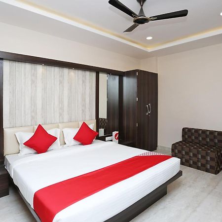 Oyo 15861 Hotel Shivganga Comfort Zone Rāipur Εξωτερικό φωτογραφία
