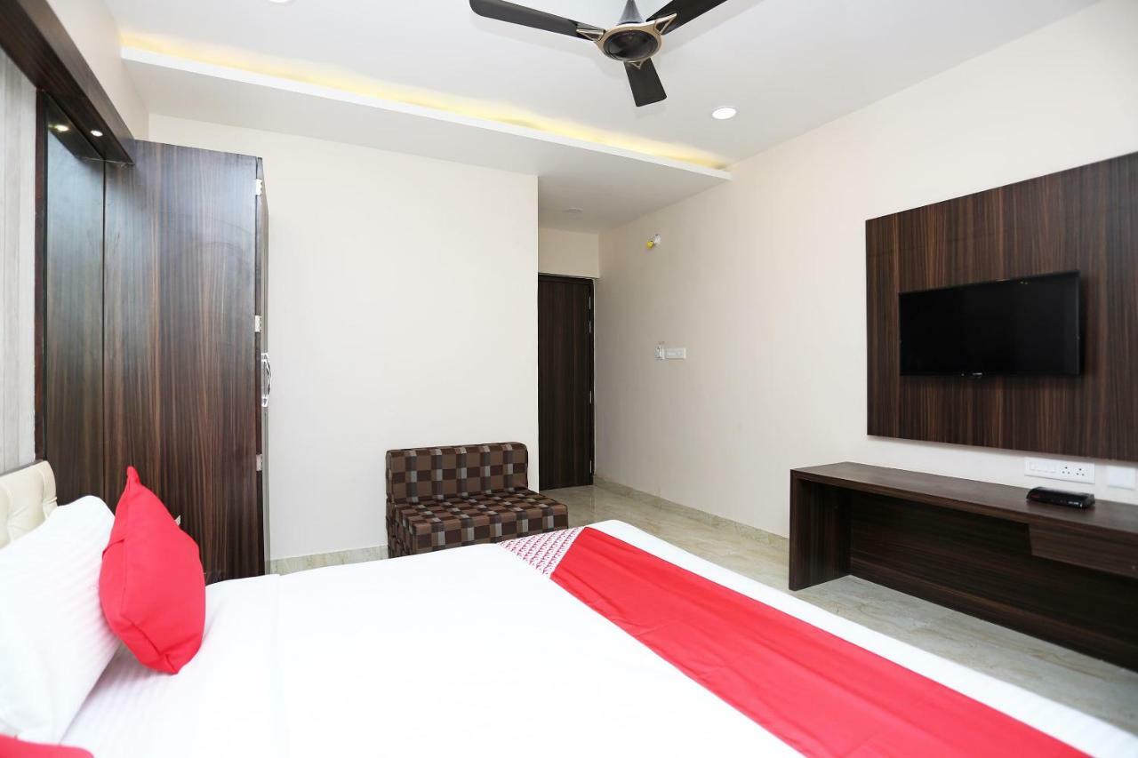 Oyo 15861 Hotel Shivganga Comfort Zone Rāipur Εξωτερικό φωτογραφία